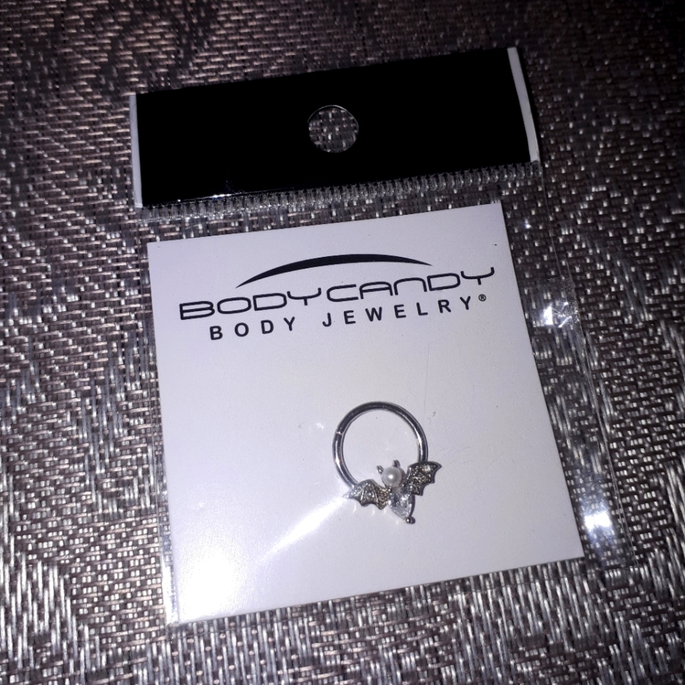 Bat Segment Ring 16G 10mm